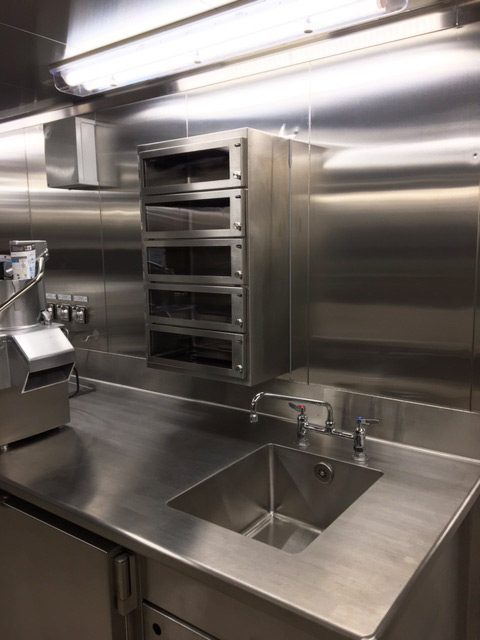 Kitchen knife storages